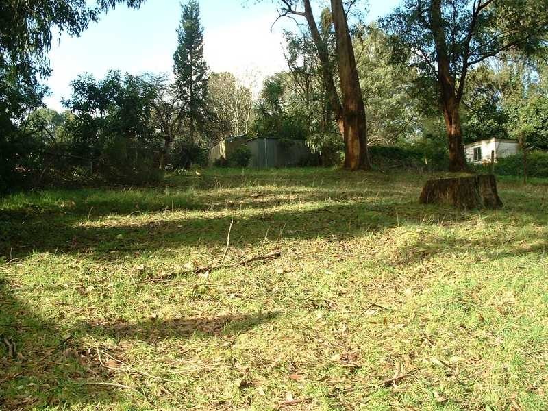 54 Caroline Avenue, Cockatoo VIC 3781