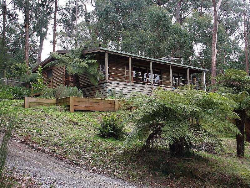 48 Bellbird Crescent, Emerald VIC 3782