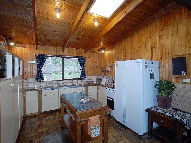 48 Bellbird Crescent, Emerald VIC 3782