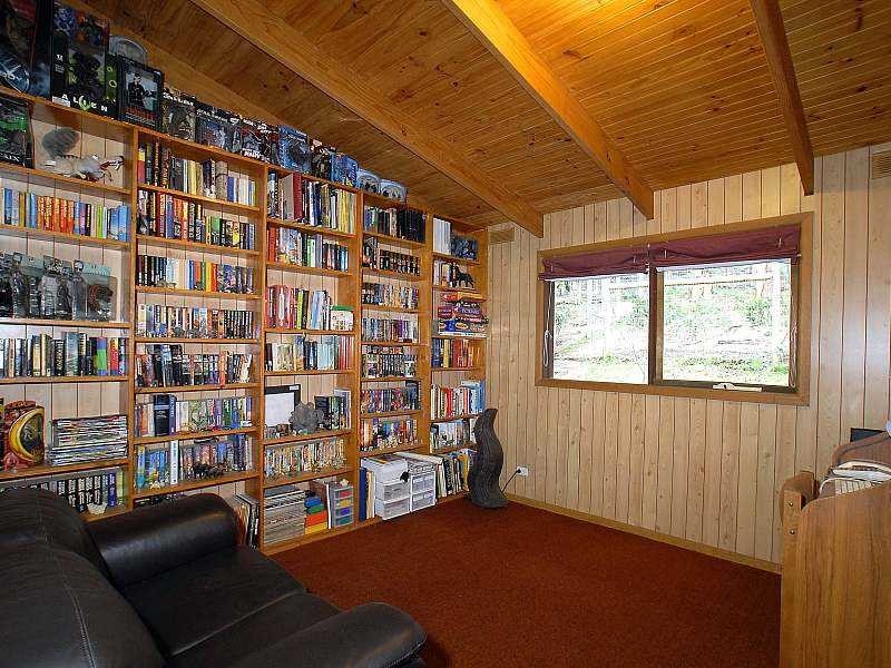 48 Bellbird Crescent, Emerald VIC 3782