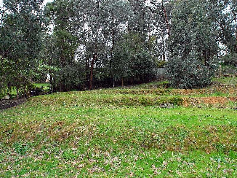 22 Boronia Crescent, Cockatoo VIC 3781
