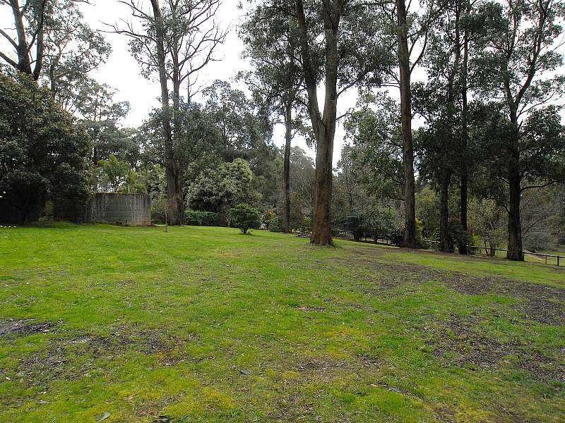 5 Paternoster Road, Cockatoo VIC 3781