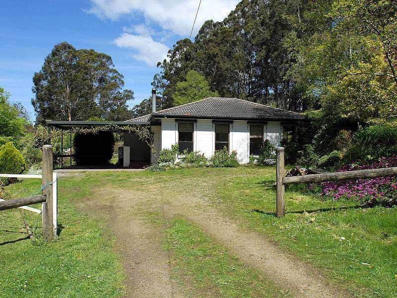 1580 Pakenham Road, Cockatoo VIC 3781