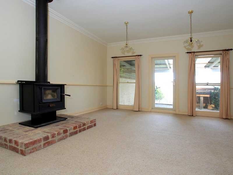 100A Evans Road, Cockatoo VIC 3781