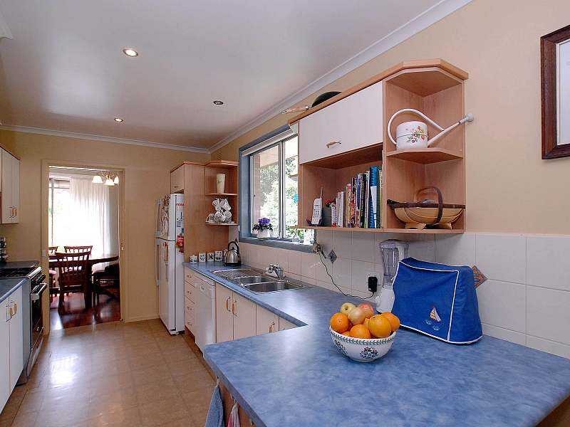 10 Florence Avenue, Emerald VIC 3782