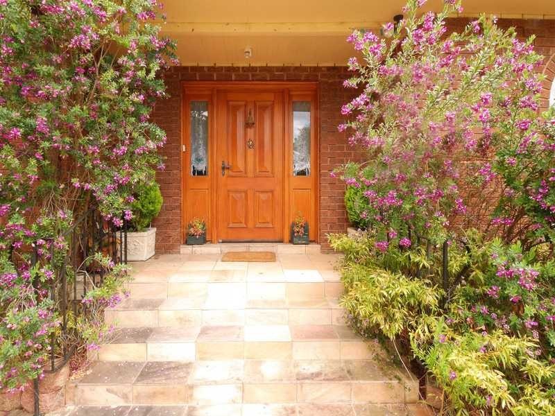 20 Blue Ridge Road, Dewhurst VIC 3808