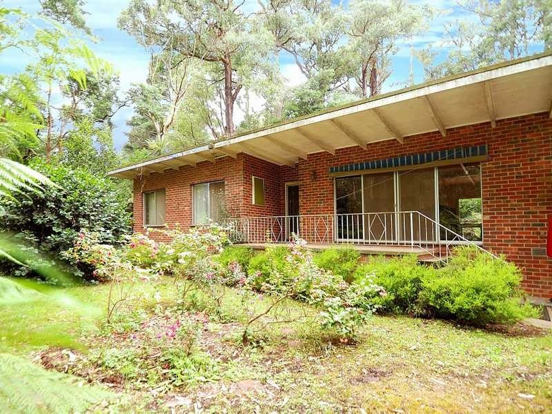 21 Alexander Road, Cockatoo VIC 3781