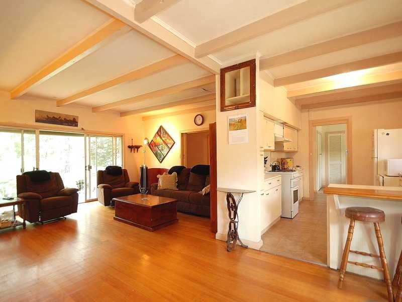 21 Alexander Road, Cockatoo VIC 3781