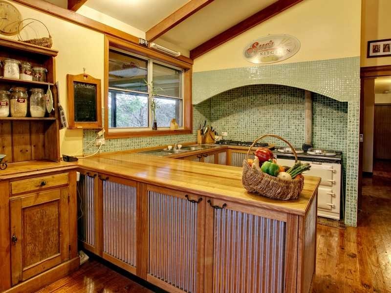 22 Avon Road, Avonsleigh VIC 3782