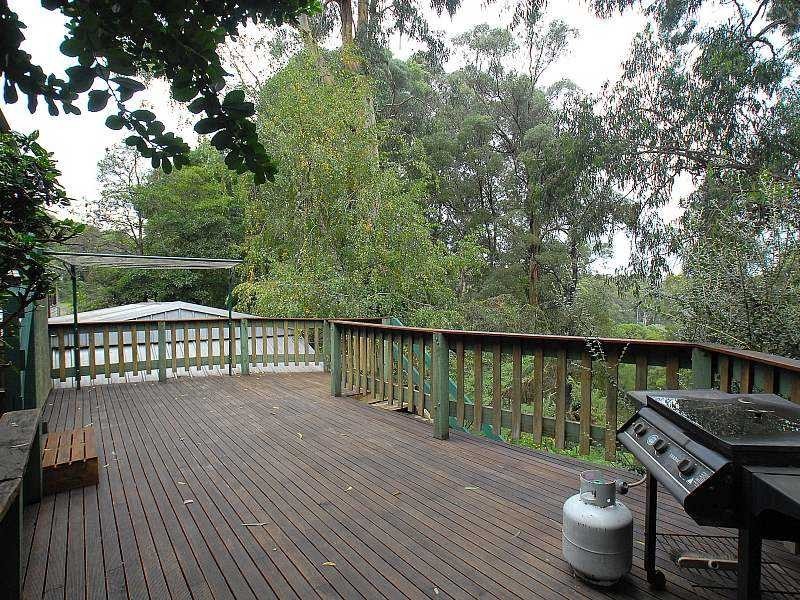 300 Belgrave Gembrook Road, Clematis VIC 3782