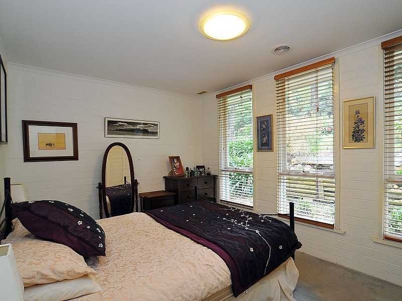 34 Lawsons Road, Emerald VIC 3782