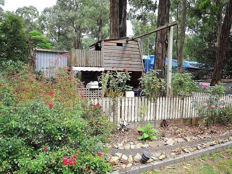 34 Lawsons Road, Emerald VIC 3782