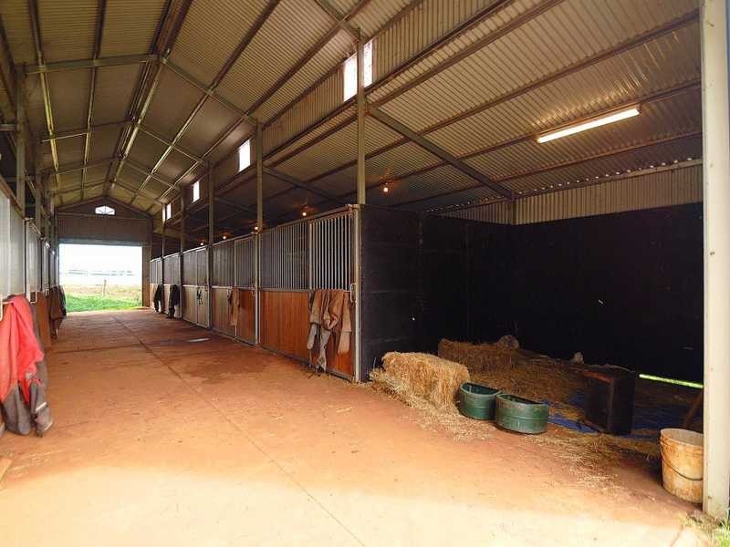 230 Mountain Road, Gembrook VIC 3783