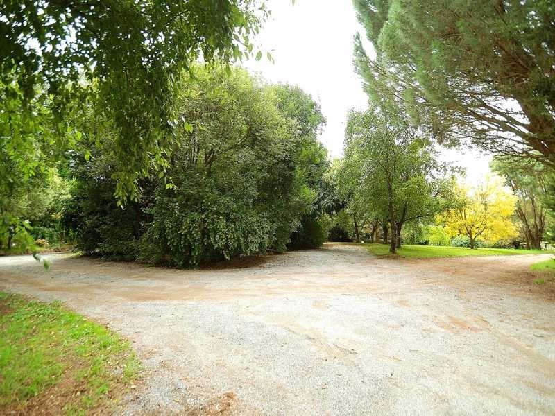 230 Mountain Road, Gembrook VIC 3783