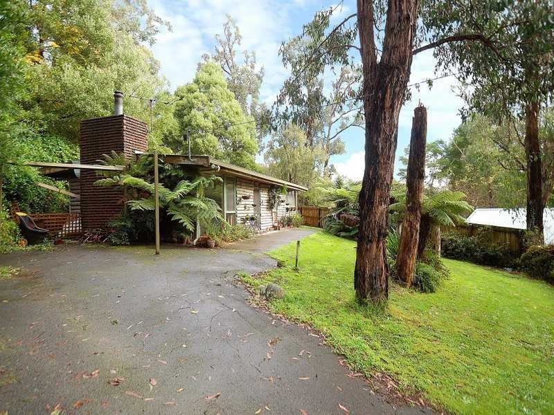 21 Naughton Road, Cockatoo VIC 3781
