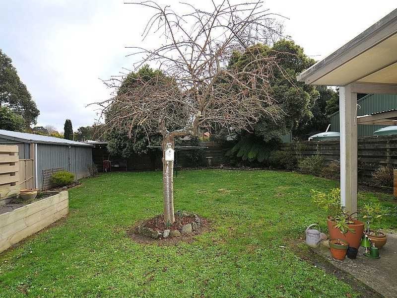 14 Memorial Avenue, Emerald VIC 3782