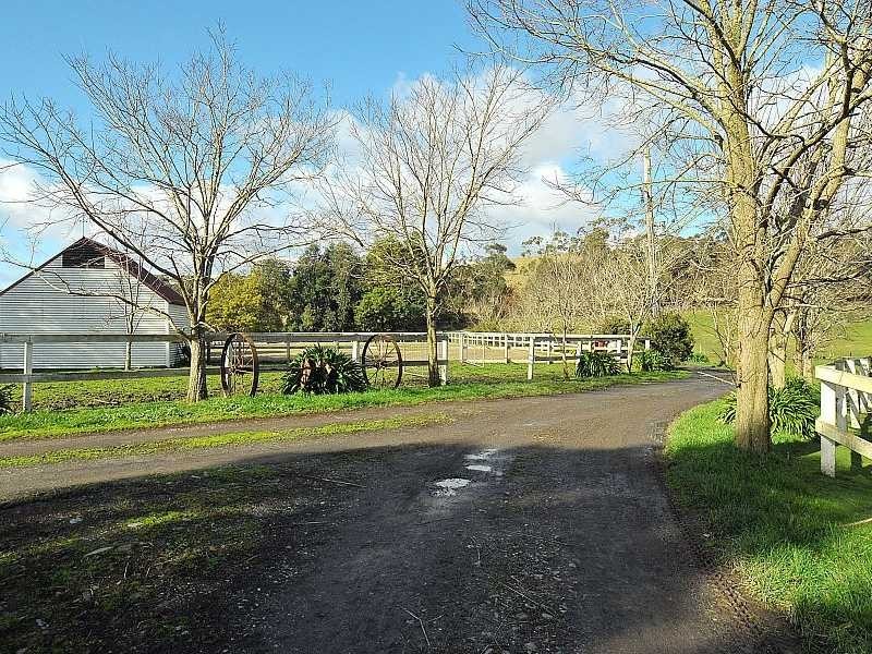 43 – 45 Kennedy Road, Macclesfield VIC 3782