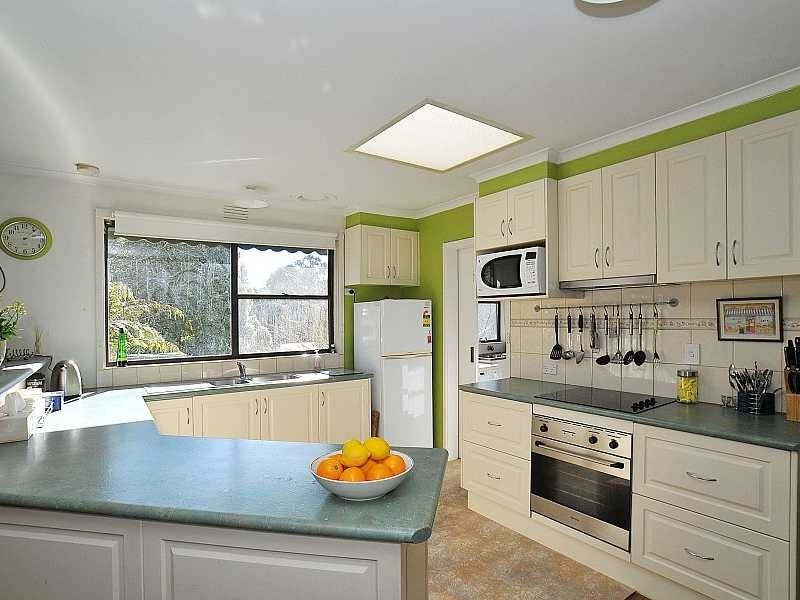 59 Emerald Monbulk Road, Emerald VIC 3782