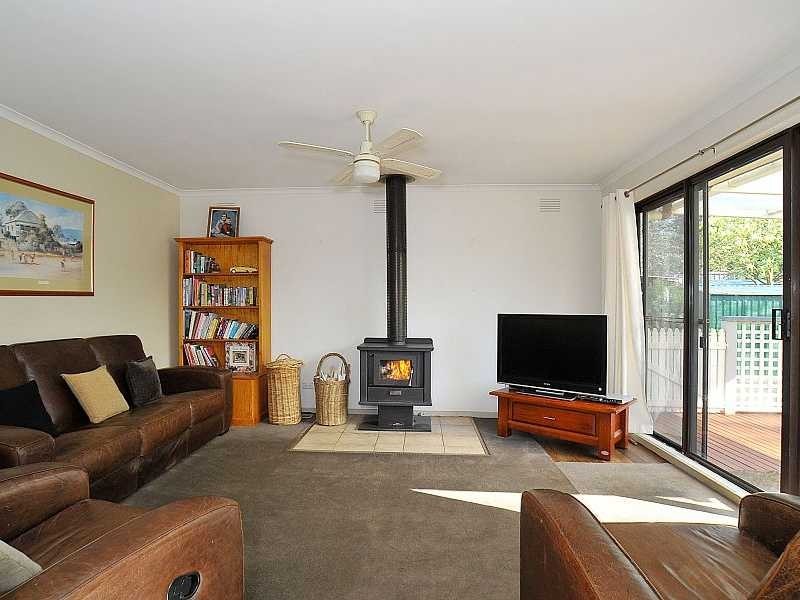 59 Emerald Monbulk Road, Emerald VIC 3782
