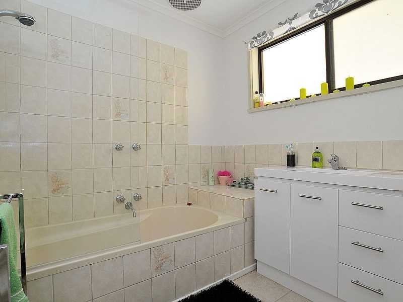 59 Emerald Monbulk Road, Emerald VIC 3782