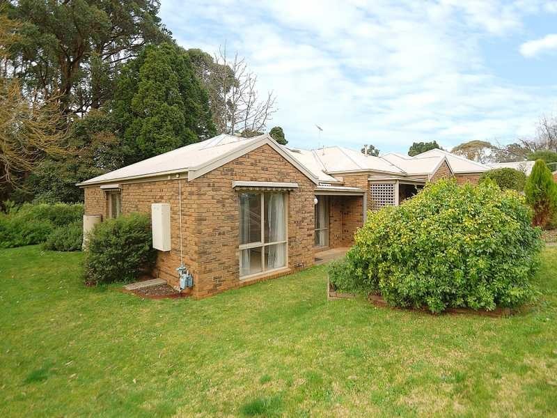 1/27 – 31 Kings Road, Emerald VIC 3782