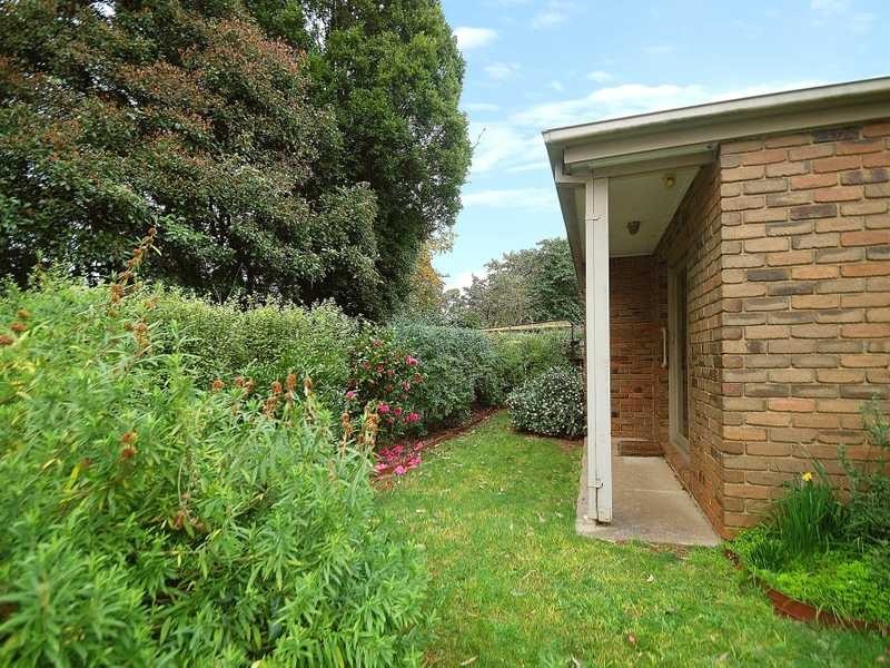 1/27 – 31 Kings Road, Emerald VIC 3782