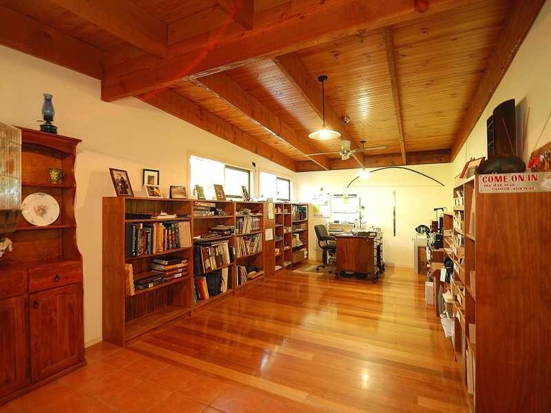 23 Lawsons Road, Emerald VIC 3782