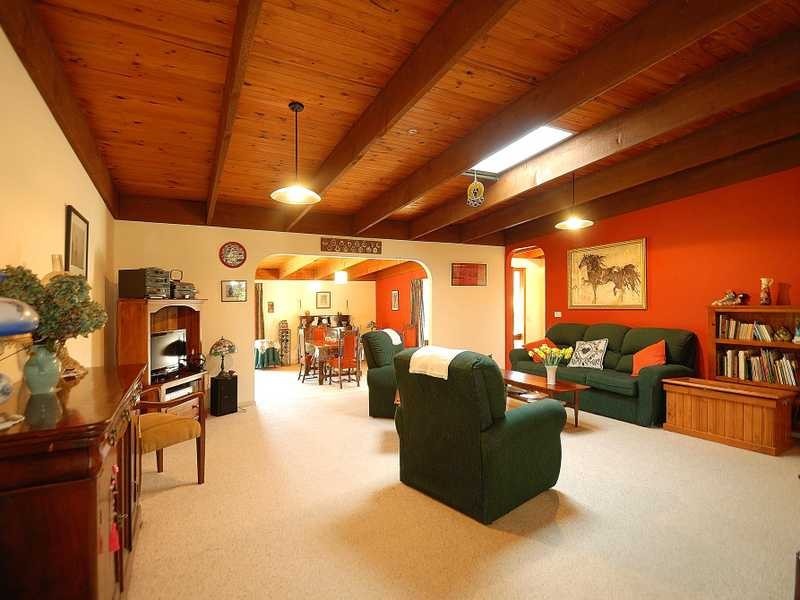 23 Lawsons Road, Emerald VIC 3782