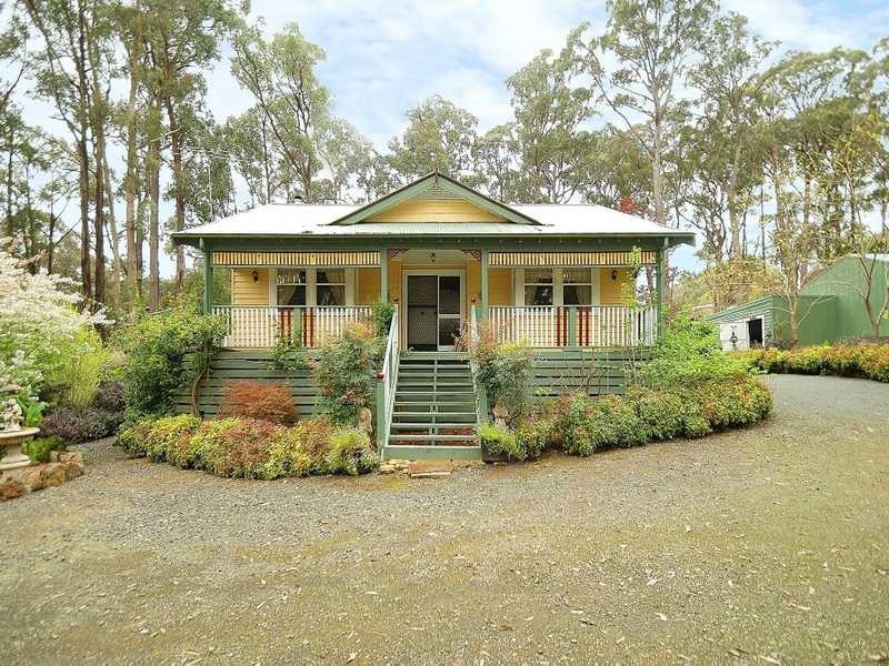 94 Collie Road, Gembrook VIC 3783