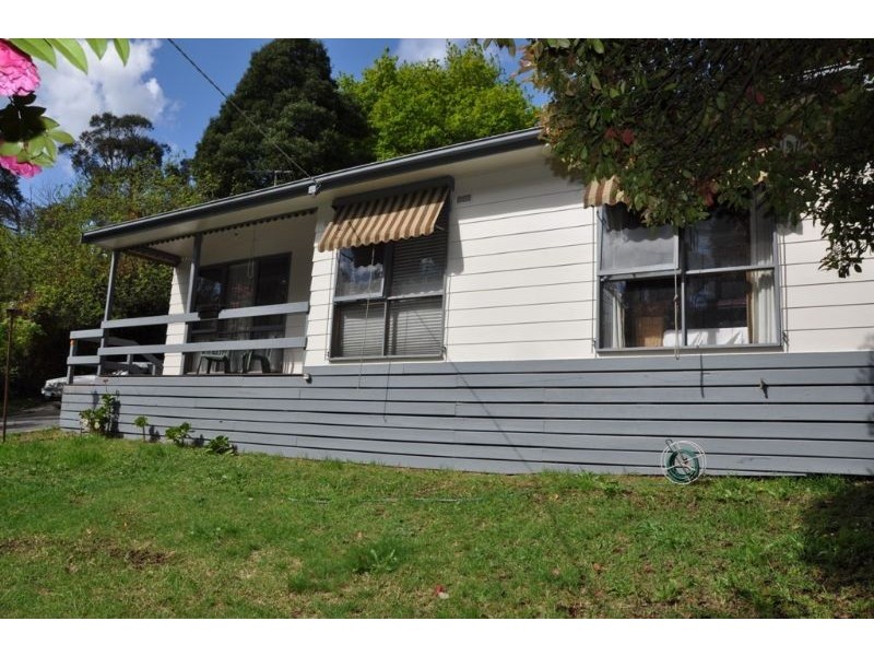 48 Pakenham Road, Cockatoo VIC 3781