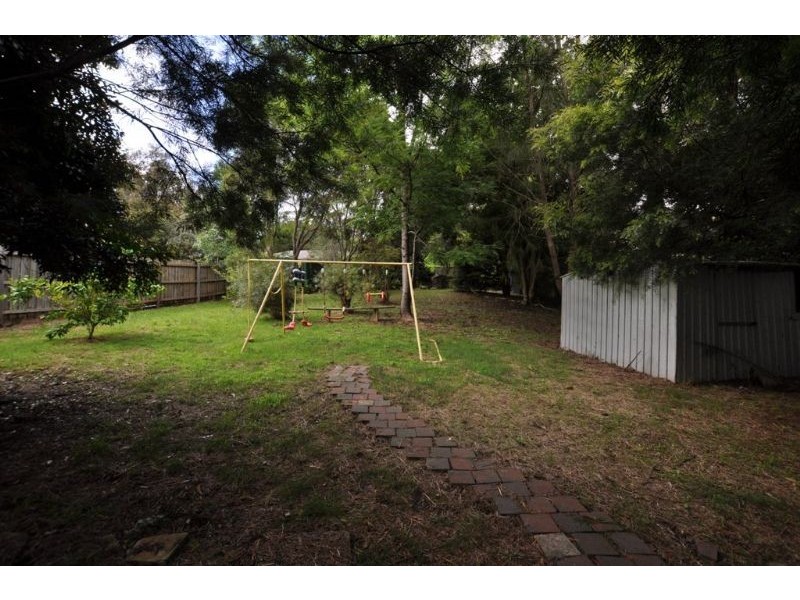 11 Joffre Parade, Cockatoo VIC 3781
