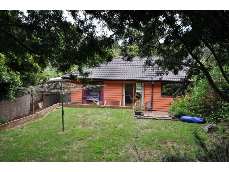 11 Joffre Parade, Cockatoo VIC 3781