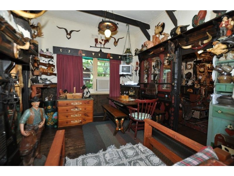 18 Heroes Avenue, Emerald VIC 3782