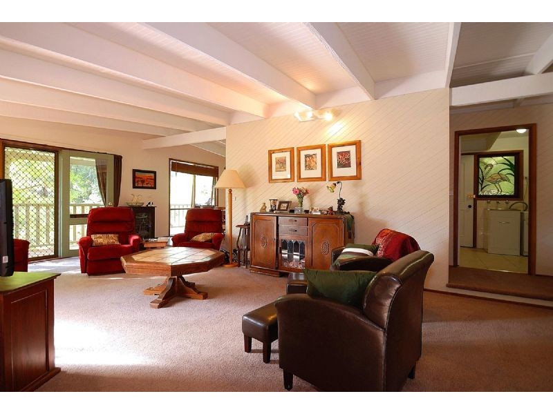 50 Neville Street, Cockatoo VIC 3781