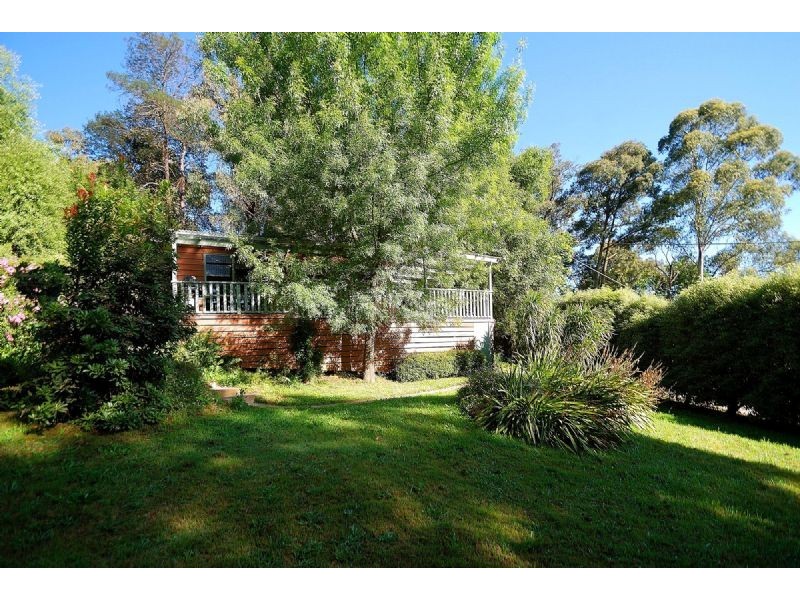 50 Neville Street, Cockatoo VIC 3781