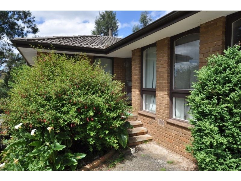 6 Doery Street, Emerald VIC 3782