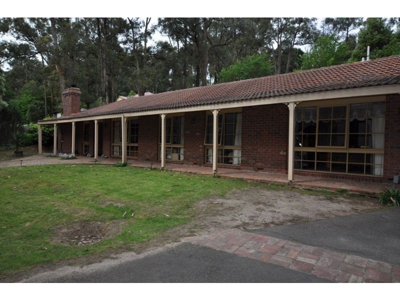 16 Church Crescent, Cockatoo VIC 3781