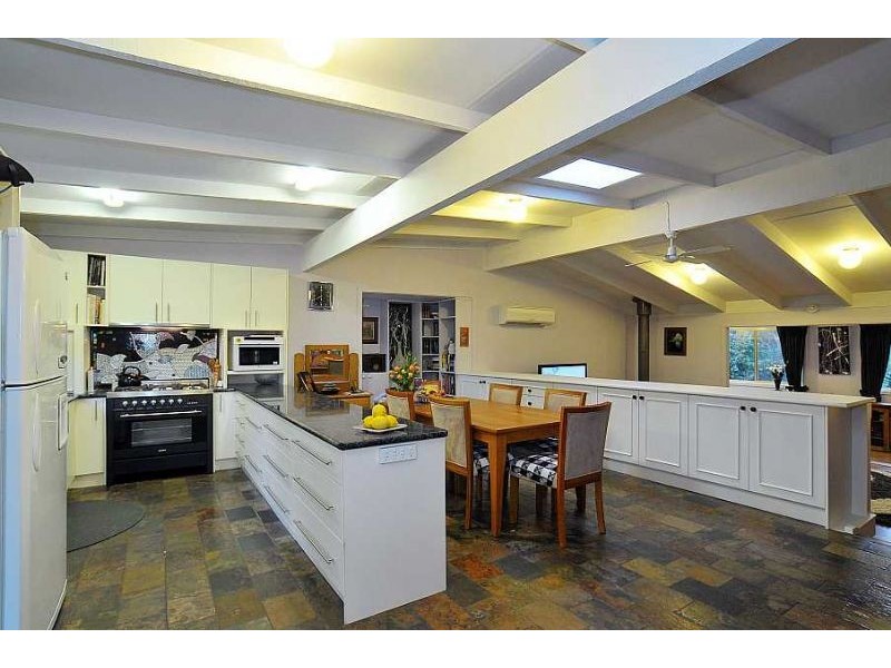 1996 Wellington Road, Clematis VIC 3782