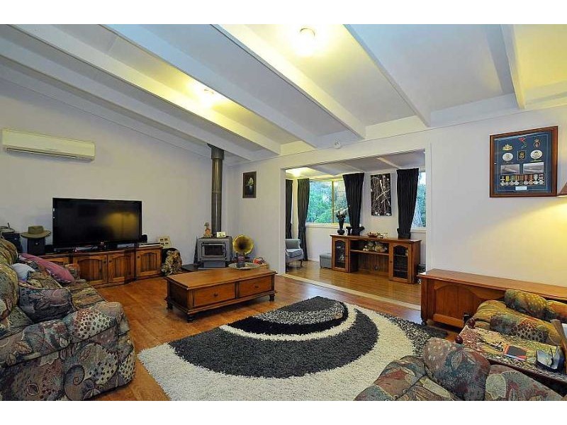 1996 Wellington Road, Clematis VIC 3782