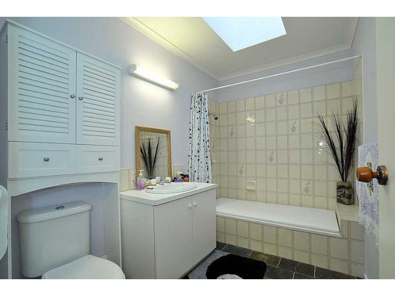 1996 Wellington Road, Clematis VIC 3782