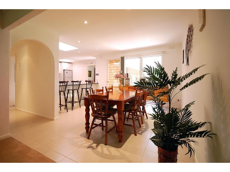 33 Steel Road, Emerald VIC 3782