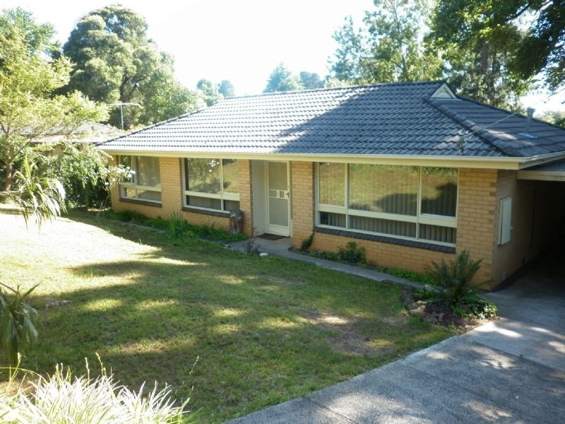 9 Emerald Beaconsfield Road, Emerald VIC 3782