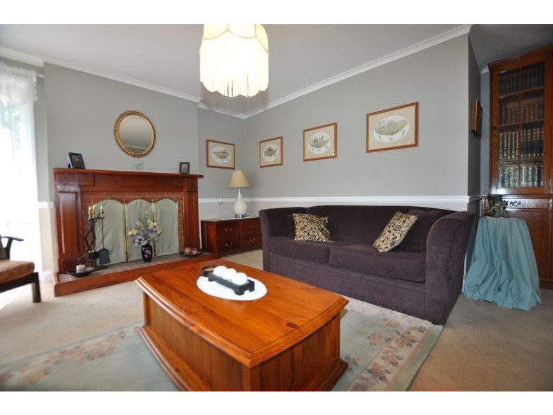 35 Lawsons Road, Emerald VIC 3782