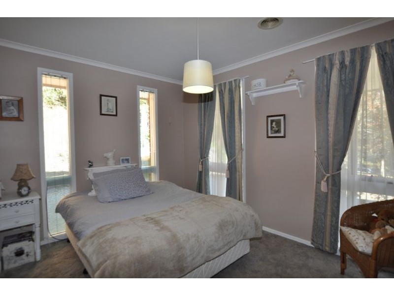 35 Lawsons Road, Emerald VIC 3782