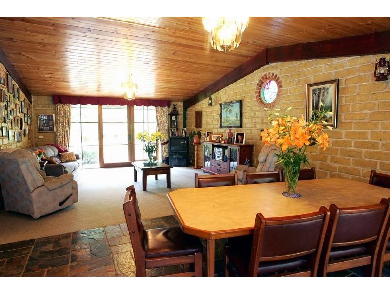 635 Beenak East Road, Gembrook VIC 3783