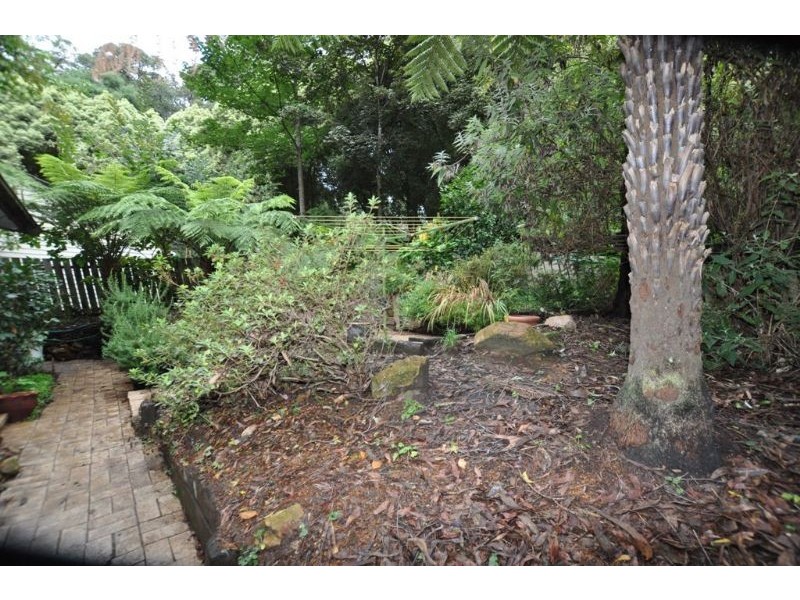 25 Pakenham Road, Cockatoo VIC 3781