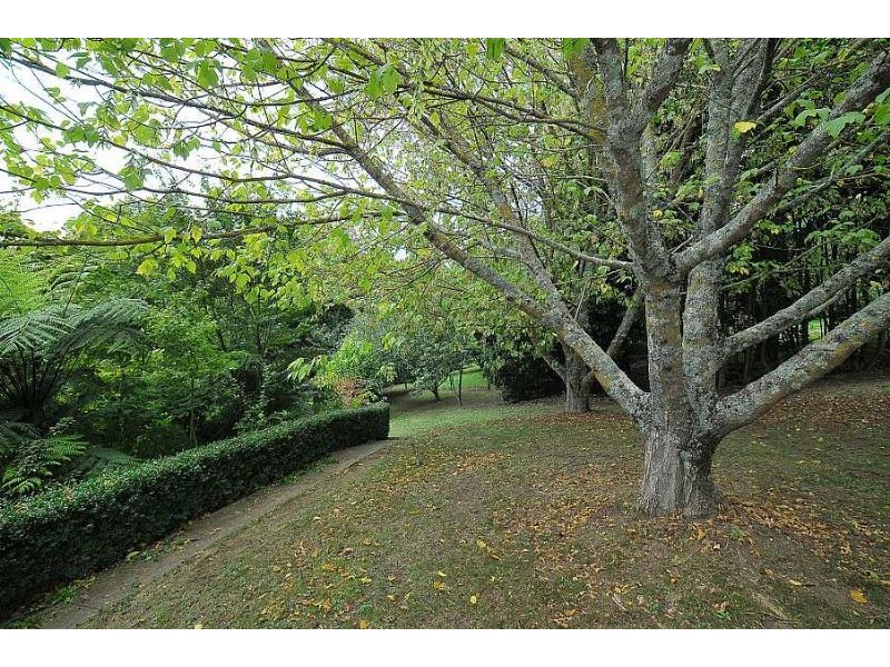 6 Davey Road, Emerald VIC 3782