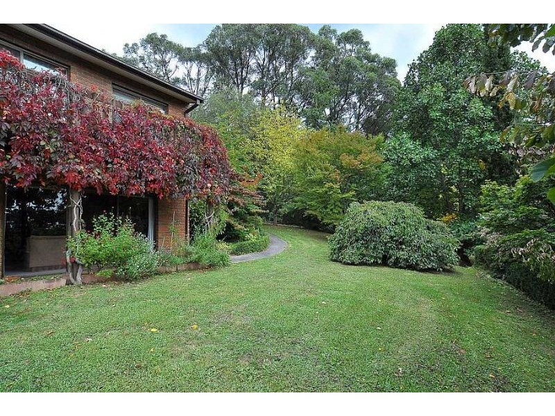 6 Davey Road, Emerald VIC 3782