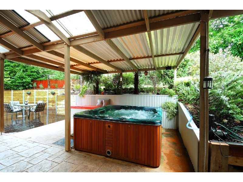 1 William Street, Emerald VIC 3782