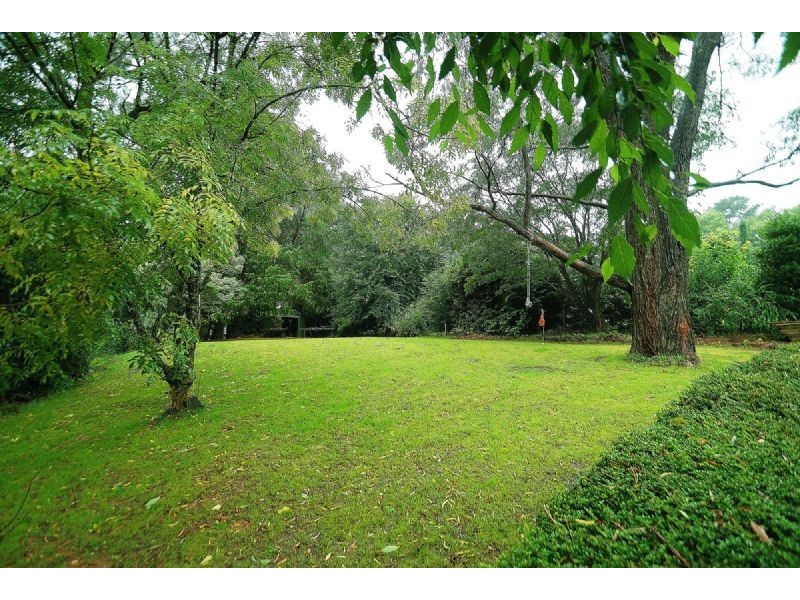 1 William Street, Emerald VIC 3782